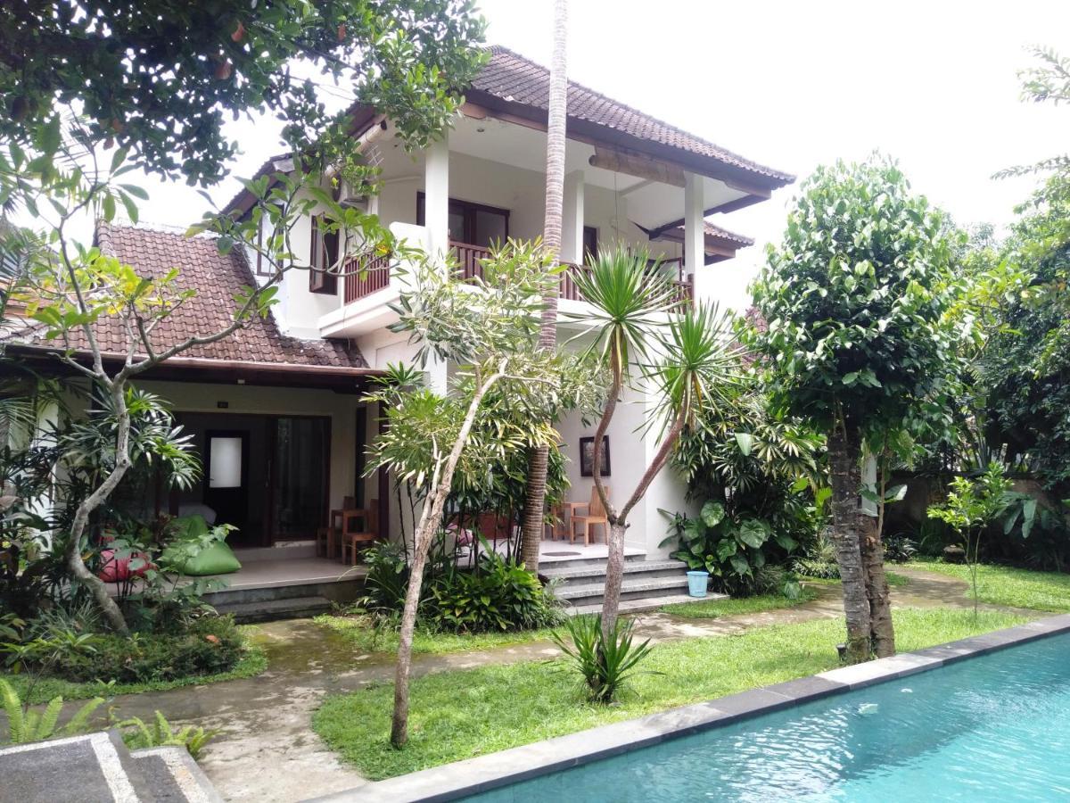 Manggis Sari Guesthouse Ubud Exterior foto